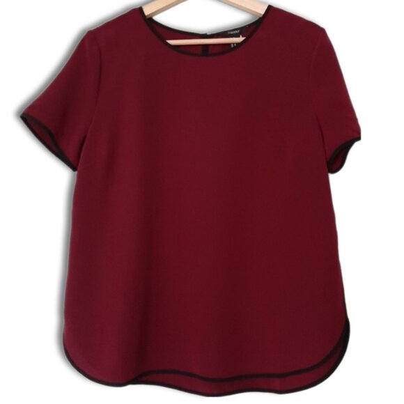 FOREVER 21 Light Short Sleeve Crewneck Blouse Top Black Piping Burgundy Red Sz M - Picture 1 of 13